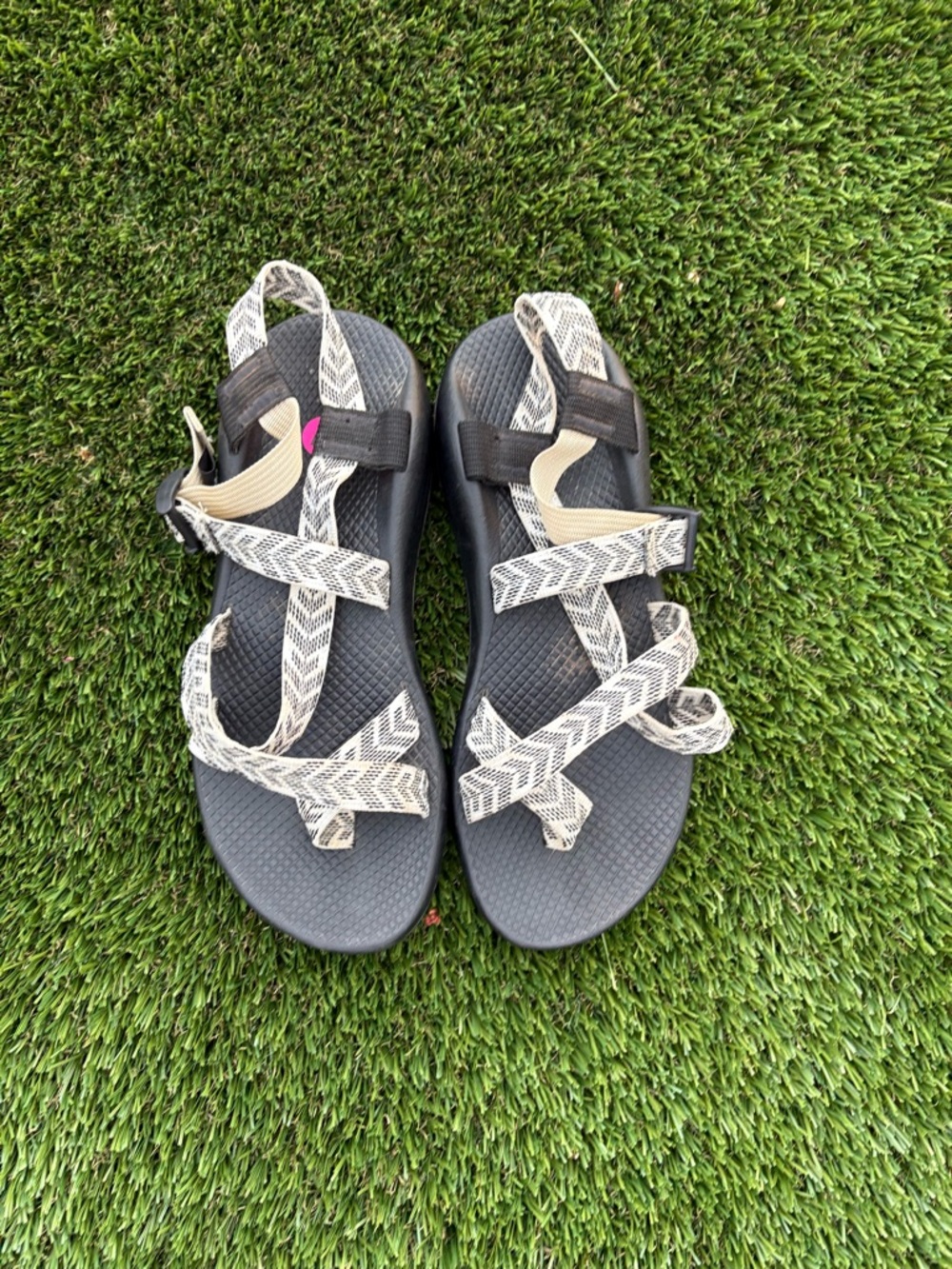 Chaco Z2 Men’s Size 11 Sandals Toe Loop Black Pattern – VGUC - Picture 5 of 6